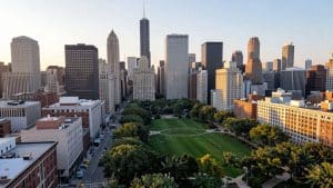 Chicago skyline near Grant Park for marathon runners.