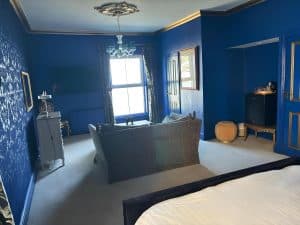 Double Room at Keats Green Hotel Shanklin with a double bed and en-suite bathroom with bath and shower