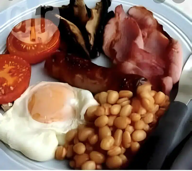 A cooked breakfast plate from The Vintage Inn.