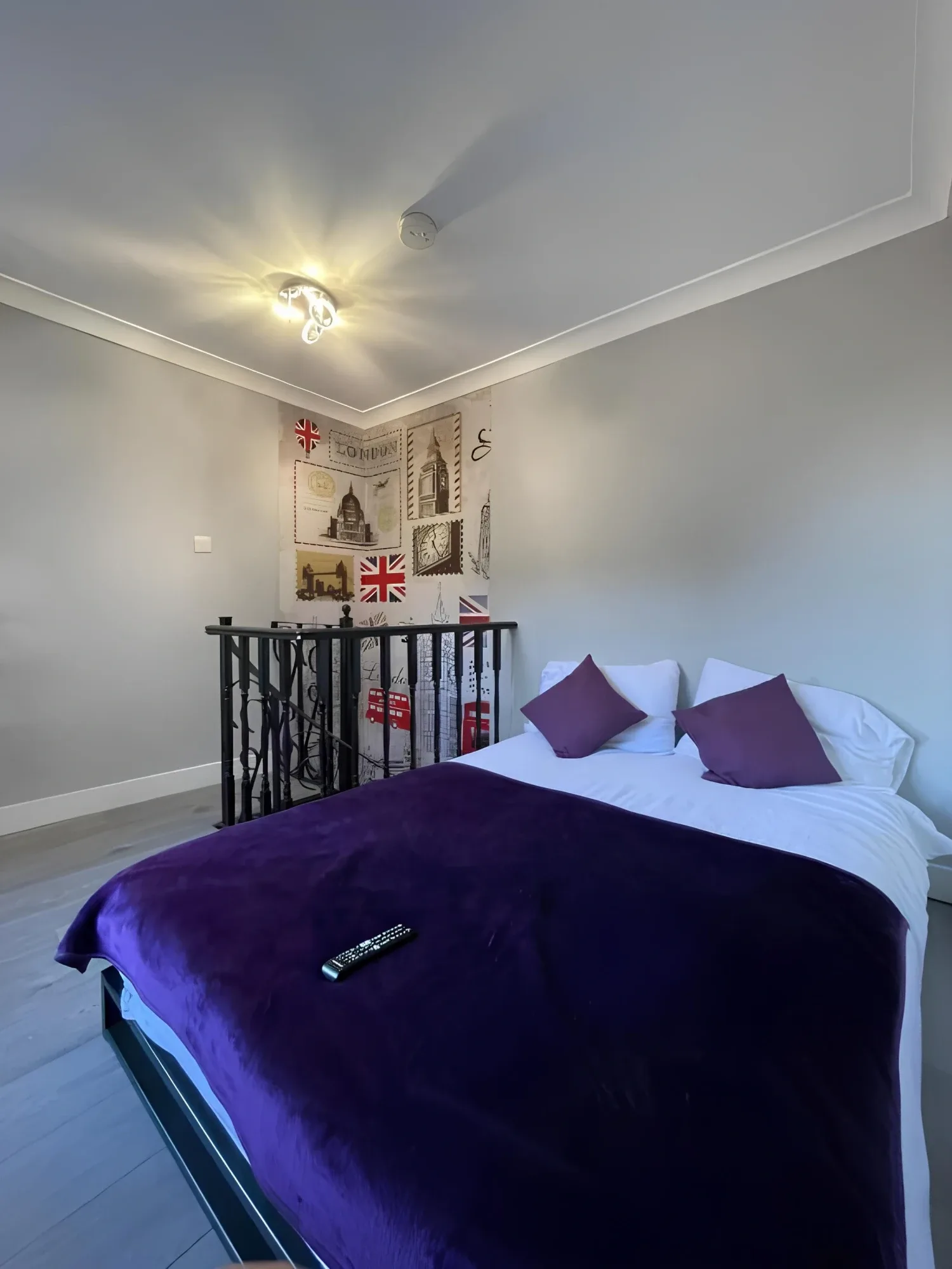 Double bed in the Studio - Split Level