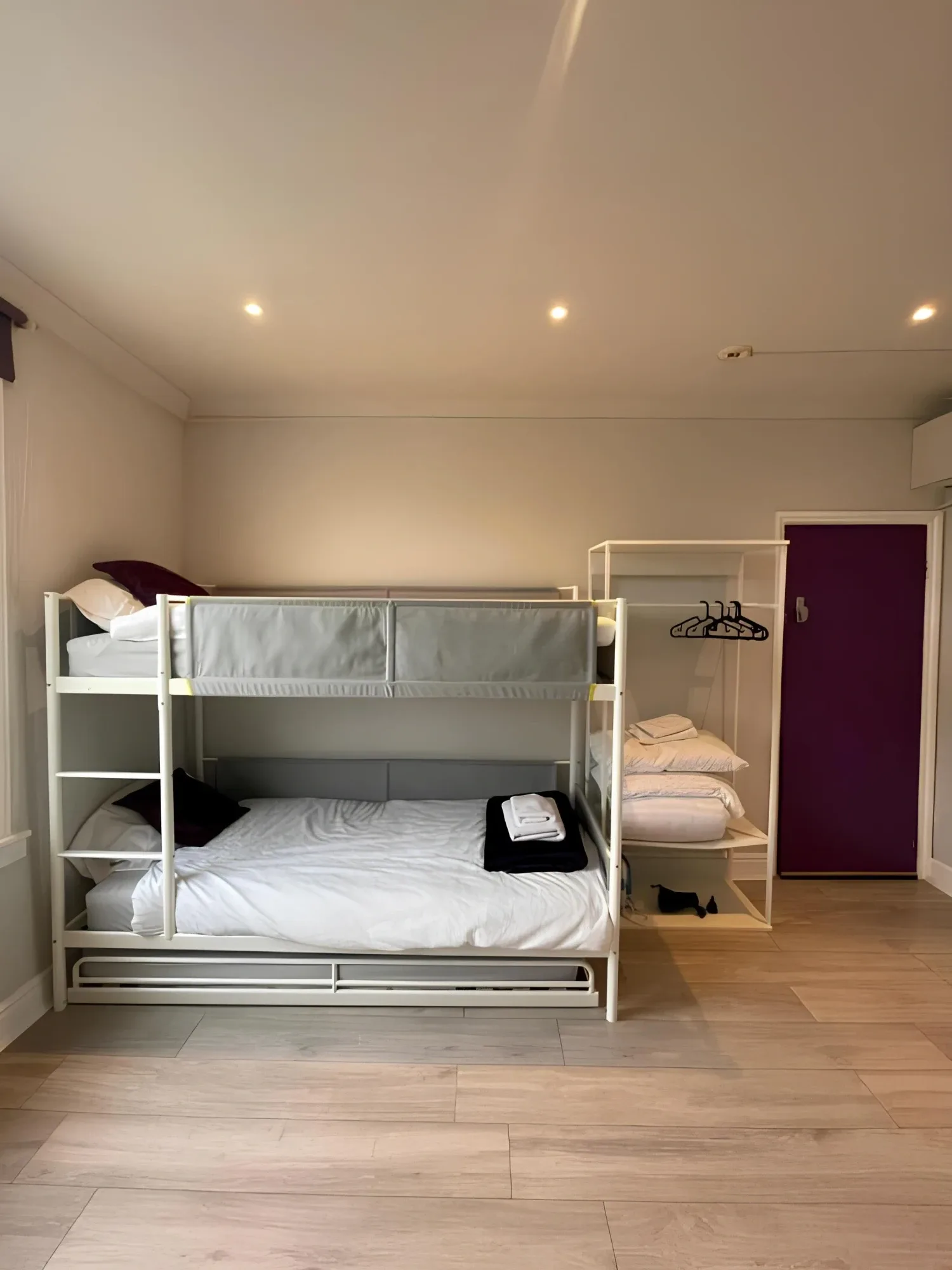 Bunk bed in the Skyline View Studio